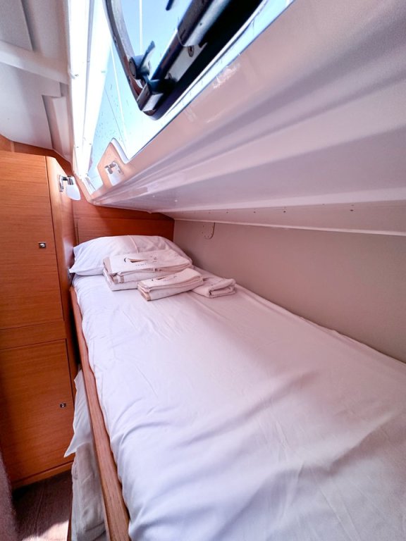 Image of Brahms yacht #16