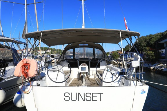 Image of Sunset yacht #5