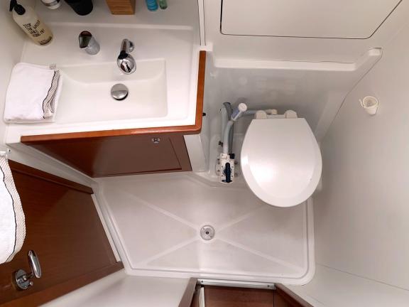 Image of Alisa yacht #12