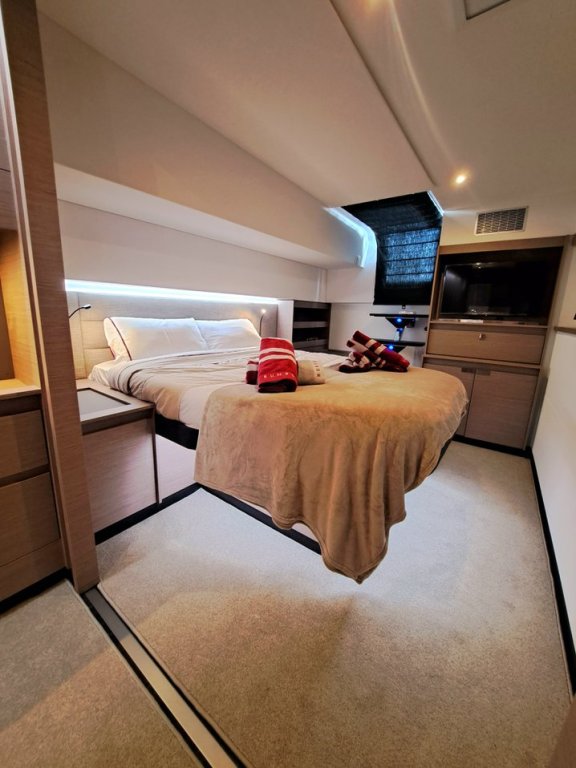 Image of Le Grand Bogavant yacht #22