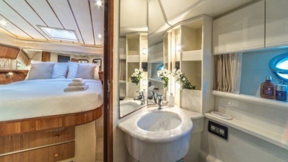 Image of Kate yacht #11