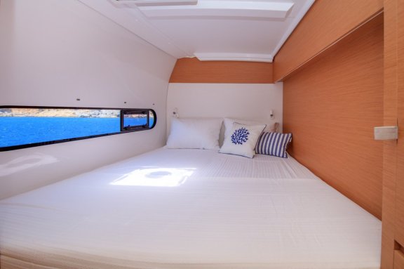 Image of Lizzy yacht #10