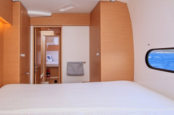 Image of Lizzy yacht #11