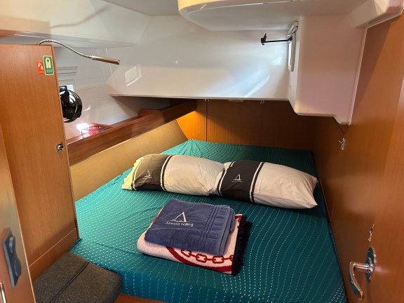 Image of Suncity 5 yacht #9