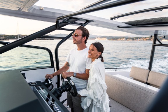 Image of Tonga yacht #4