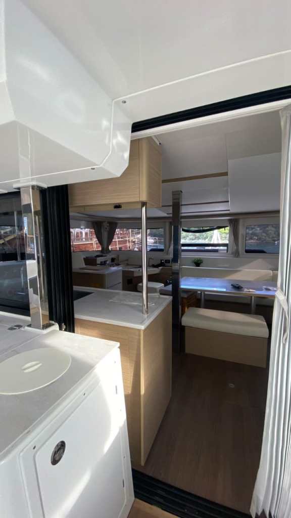 Image of Thalasea yacht #8