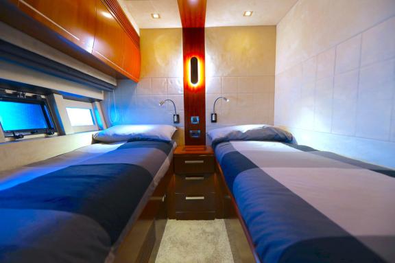 Image of Bella Zio yacht #10