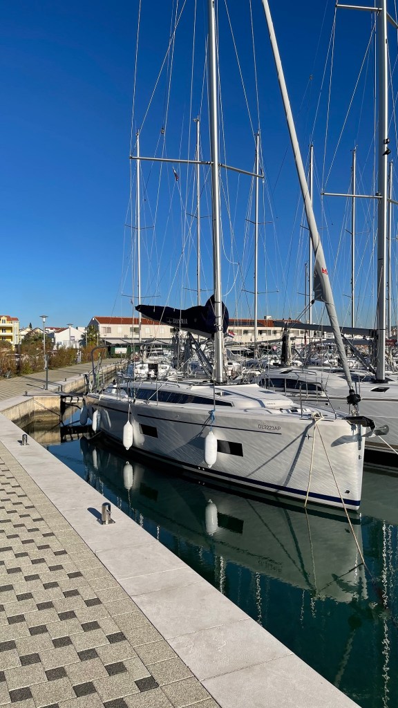 Image of Tatyana yacht #6