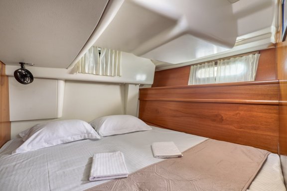 Image of Boomerang yacht #19