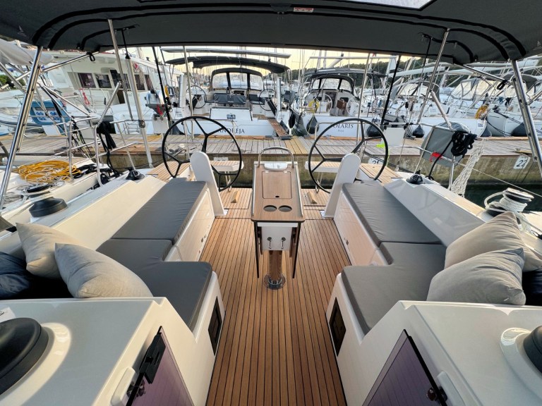 Image of Ivana yacht #16