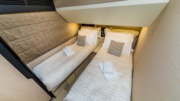 Image of MY My Karat II yacht #33