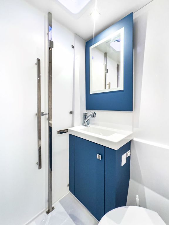 Image of Serenity Now yacht #20