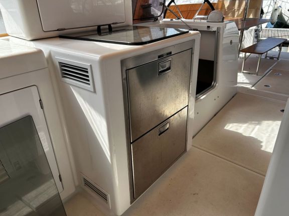 Image of DROSERA_DB yacht #10