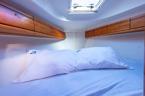 Image of Funky yacht #13