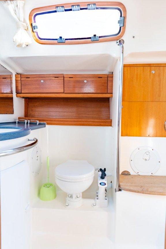 Image of Venus yacht #12