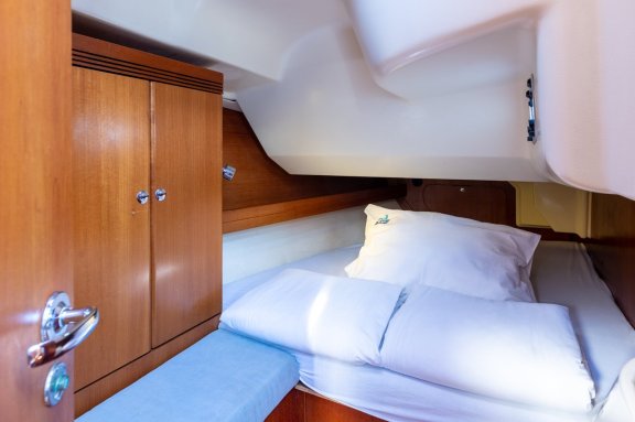 Image of Jonathan Pink yacht #11