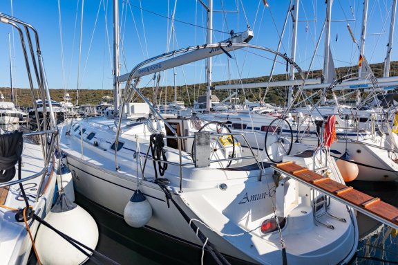 Image of Amun Re yacht #3