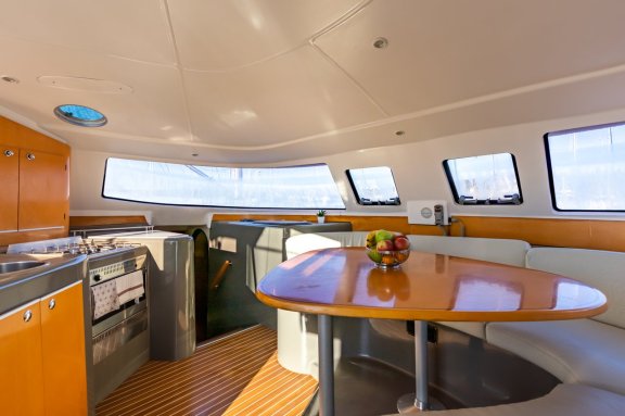 Image of Mrs. Brightside yacht #4