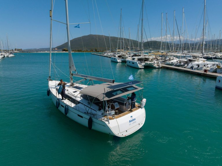 Image of Aiolos yacht #6