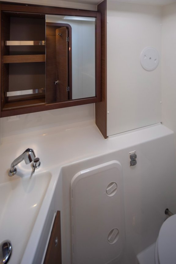 Image of Lola yacht #16