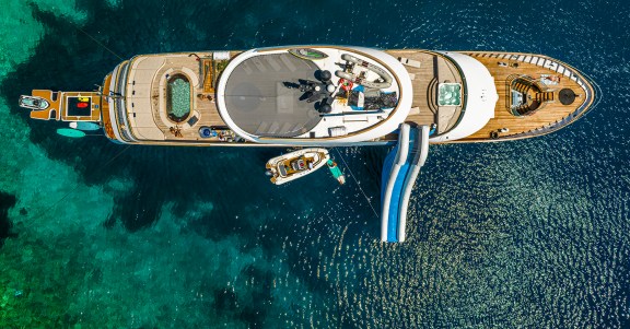 Image of Bella yacht #28