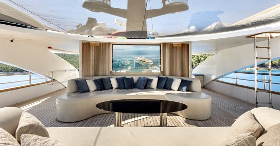Image of Bella yacht #33