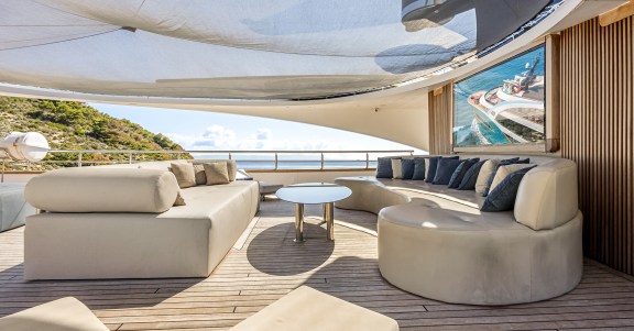 Image of Bella yacht #34