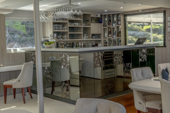 Image of Cristal yacht #20