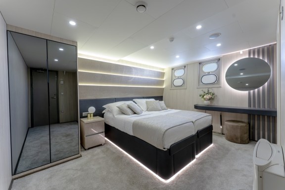 Image of Cristal yacht #26