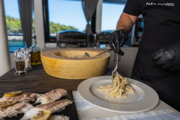 Image of Alfa Mario yacht #40