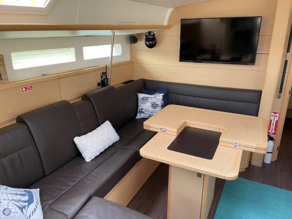 Image of Oxygen yacht #10