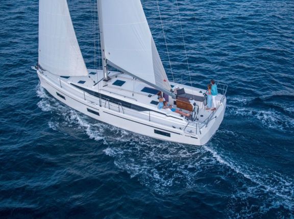 Image of Sea Breeze yacht #3