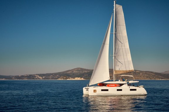 Image of Luna yacht #14