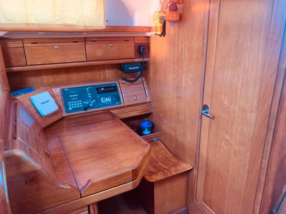 Image of Okeanis yacht #10