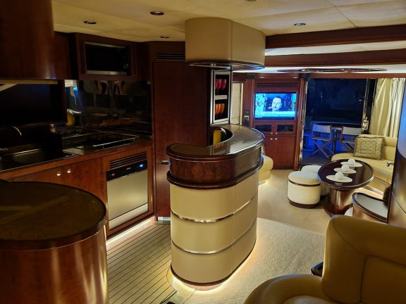 Image of Ms. Mouse yacht #12