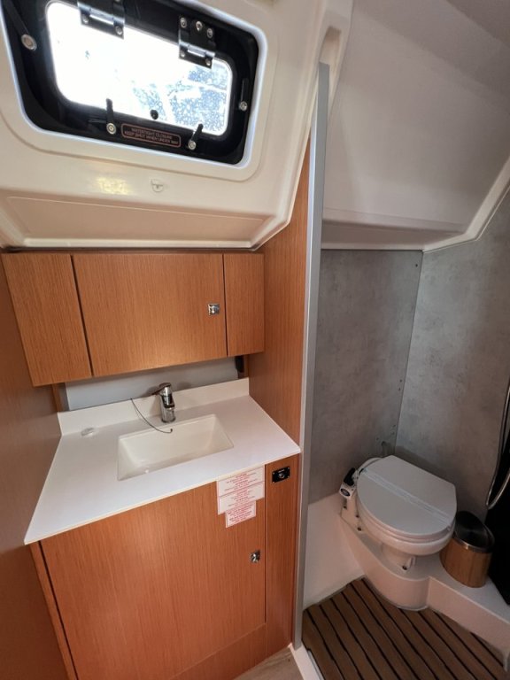 Image of Auka yacht #16