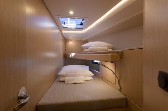 Image of Manann II yacht #19