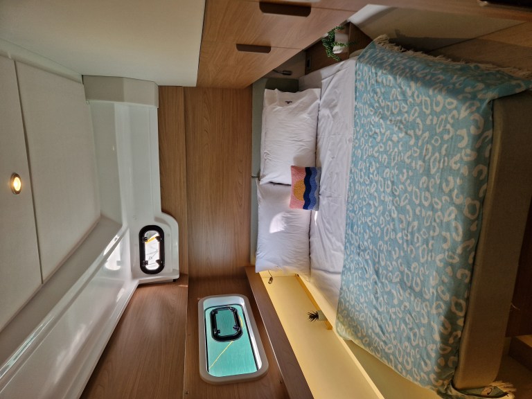 Image of Selene yacht #26