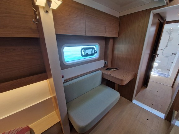 Image of Selene yacht #33