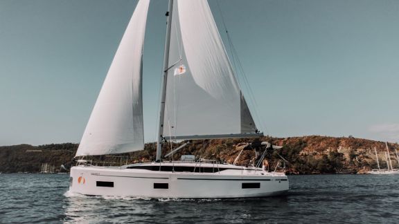 Image of Coconut yacht #9