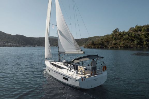 Image of Coconut yacht #10
