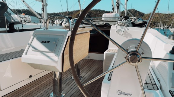 Image of Coconut yacht #12