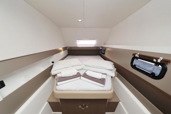 Image of Sierra yacht #18