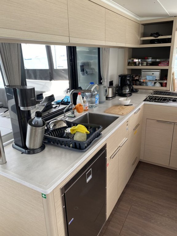 Image of Bugaboo yacht #22