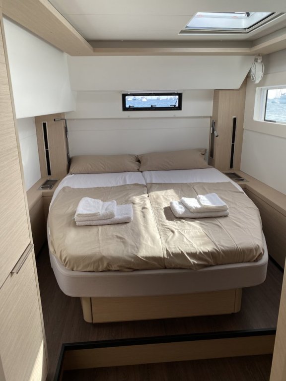 Image of Bugaboo yacht #28