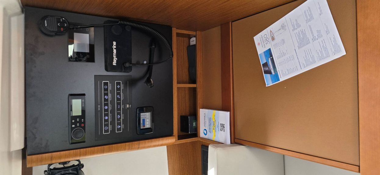 Image of Princess Anja yacht #12