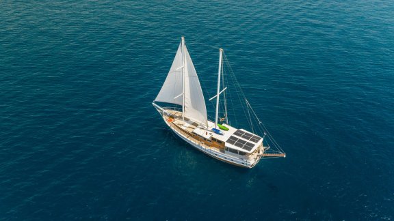 Image of Sole yacht #4