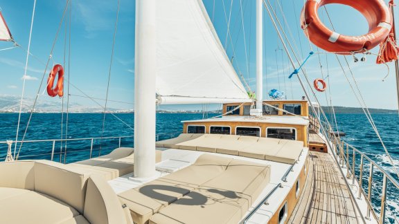 Image of Sole yacht #8