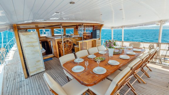 Image of Sole yacht #13