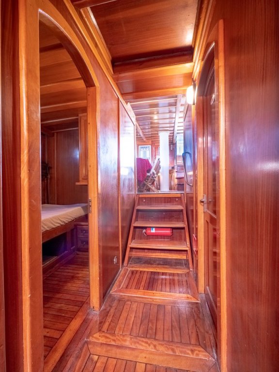 Image of Sole yacht #17